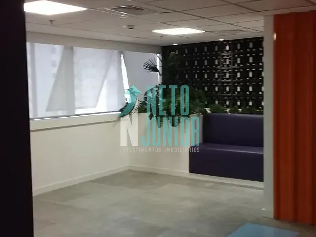 Conjunto com 196m², para alugar, no bairro Itaim Bibi em São Paulo