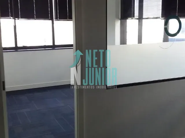 Conjunto com 368m², para alugar, no bairro Itaim Bibi em São Paulo