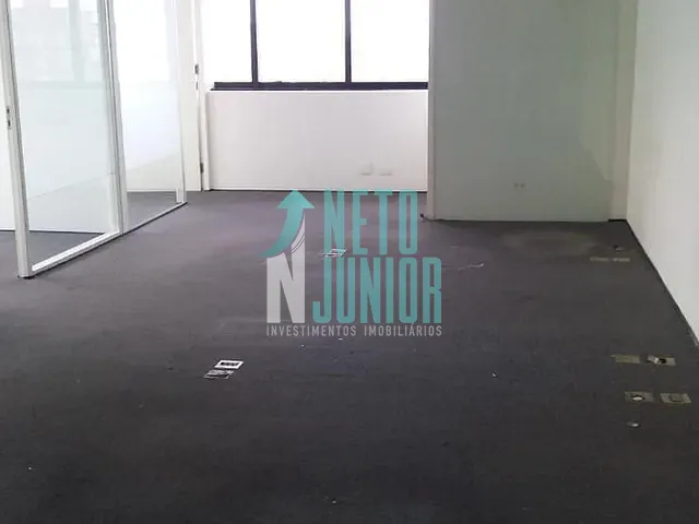 Conjunto com 184m², para alugar, no bairro Itaim Bibi em São Paulo