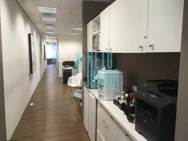 Conjunto com 257m², para alugar, no bairro Brooklin Paulista em São Paulo