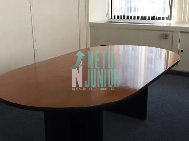 Conjunto com 100m², para alugar, no bairro Itaim Bibi em São Paulo