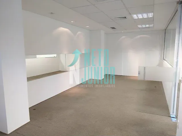 Conjunto com 191m², para alugar, no bairro Jardim Paulistano em São Paulo