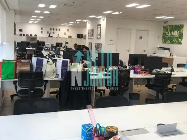 Conjunto com 405m², à venda, no bairro Jardim das Acácias em São Paulo