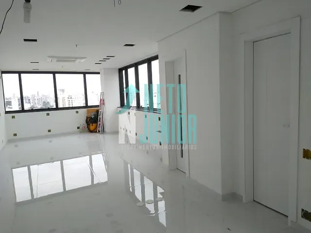 Conjunto com 50m², à venda ou para alugar, no bairro Santo Amaro em São Paulo