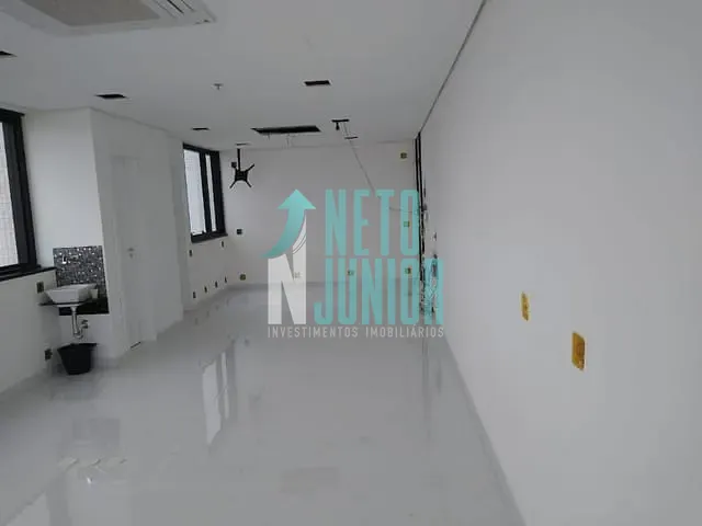 Conjunto com 50m², à venda ou para alugar, no bairro Santo Amaro em São Paulo