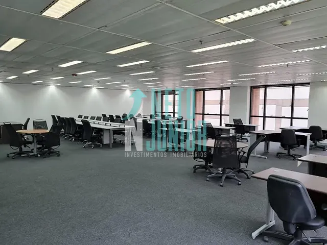 Conjunto com 255m², para alugar, no bairro Vila Olímpia em São Paulo