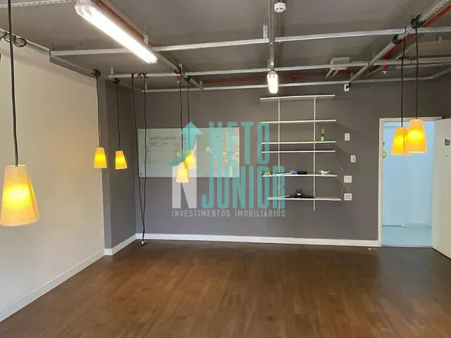 Conjunto com 40m², à venda, no bairro Pinheiros em São Paulo