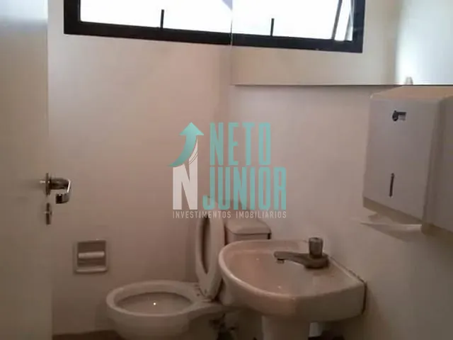 Conjunto com 45m², à venda ou para alugar, no bairro Vila Olímpia em São Paulo