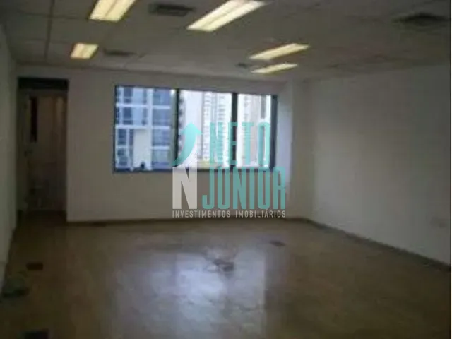 Conjunto com 55m², para alugar, no bairro Brooklin Novo em São Paulo