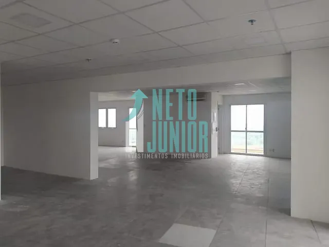 Conjunto com 41m², à venda, no bairro Pinheiros em São Paulo