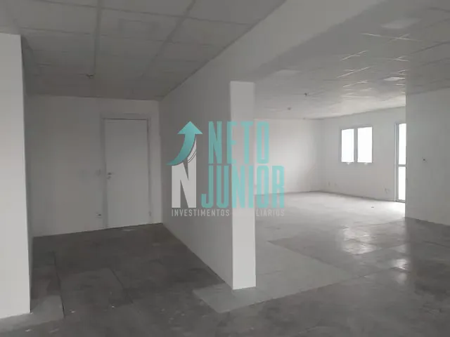 Conjunto com 46m², à venda, no bairro Pinheiros em São Paulo