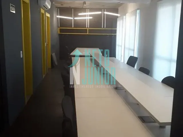 Conjunto com 50m², à venda ou para alugar, no bairro Pinheiros em São Paulo