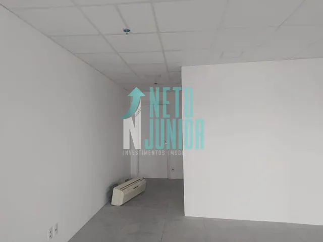 Conjunto com 95m², à venda ou para alugar, no bairro Pinheiros em São Paulo