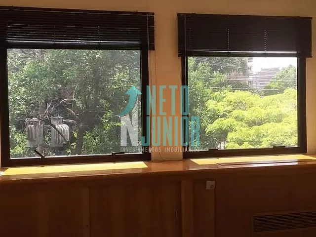 Conjunto com 100m², à venda, no bairro Itaim Bibi em São Paulo