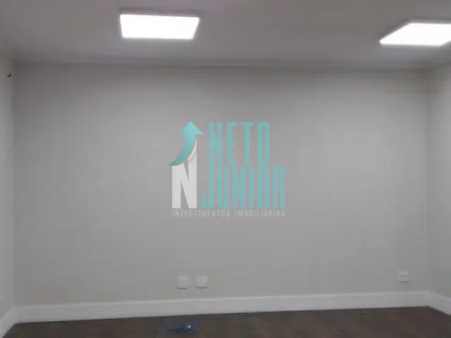 Conjunto com 300m², para alugar, no bairro Bela Vista em São Paulo