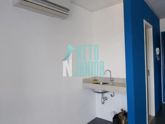 Conjunto com 90m², à venda ou para alugar, no bairro Vila Olímpia em São Paulo