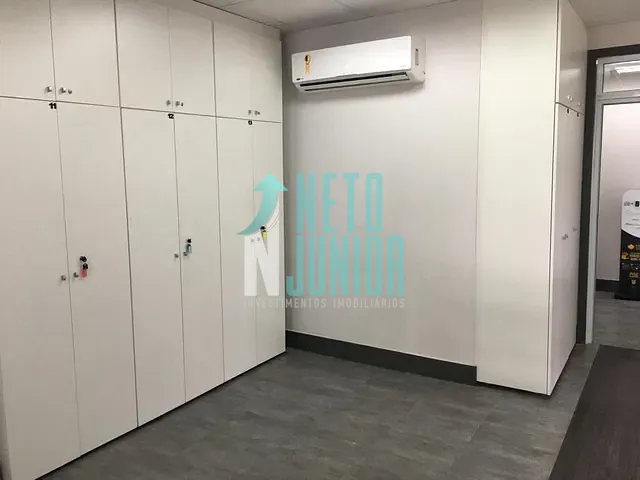 Conjunto com 420m², à venda ou para alugar, no bairro Brooklin Novo em São Paulo