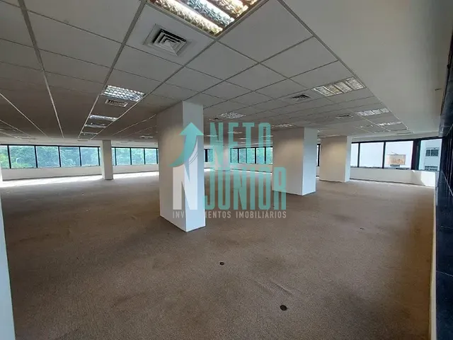 Conjunto com 446m², para alugar, no bairro Jardim Paulistano em São Paulo