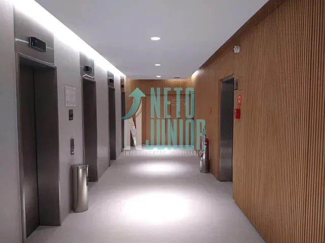 Conjunto com 378m², para alugar, no bairro Jardim Paulistano em São Paulo