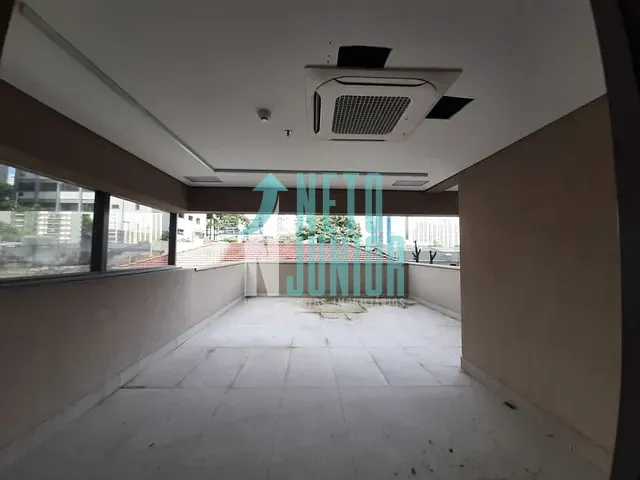 Conjunto com 110m², para alugar, no bairro Moema em São Paulo