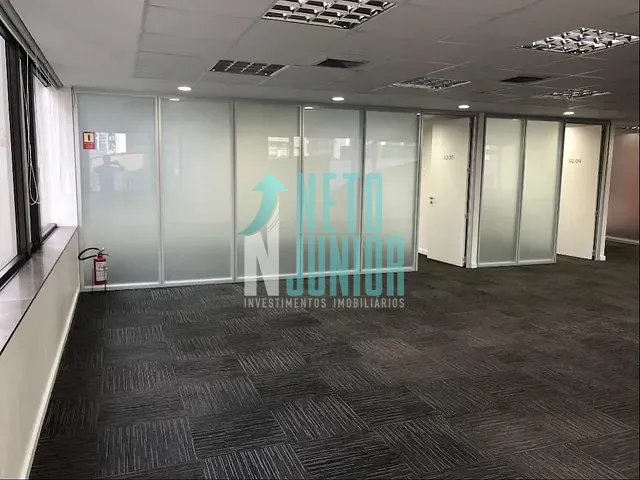 Conjunto com 488m², para alugar, no bairro Vila Olímpia em São Paulo