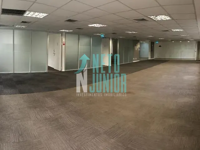 Conjunto com 488m², para alugar, no bairro Vila Olímpia em São Paulo