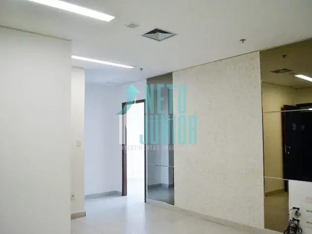 Conjunto com 78m², à venda ou para alugar, no bairro Santo Amaro em São Paulo