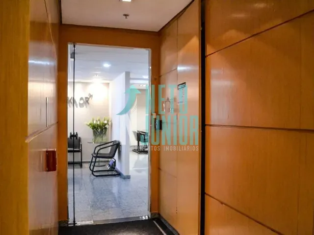 Conjunto com 180m², à venda, no bairro Pinheiros em São Paulo