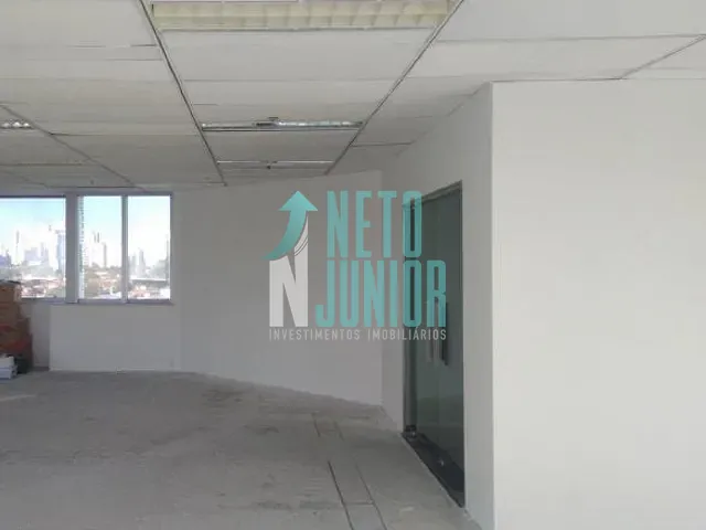 Conjunto com 458m², para alugar, no bairro Brooklin em São Paulo