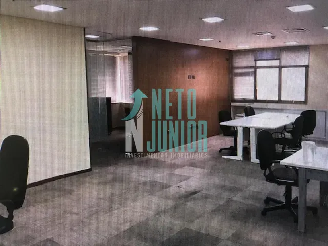 Conjunto com 101m², à venda ou para alugar, no bairro Vila Olímpia em São Paulo