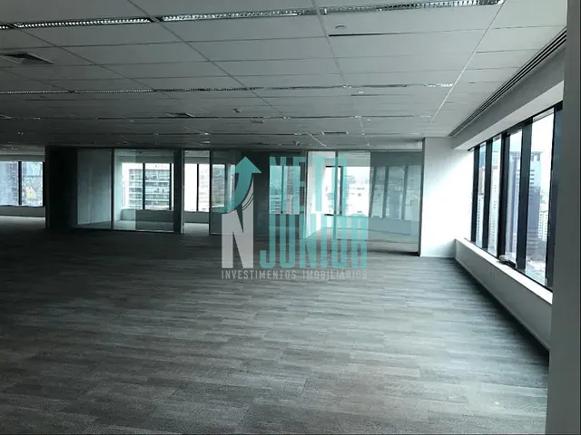 Conjunto com 565m², para alugar, no bairro Itaim Bibi em São Paulo