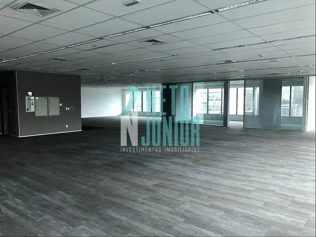 Conjunto com 565m², para alugar, no bairro Itaim Bibi em São Paulo