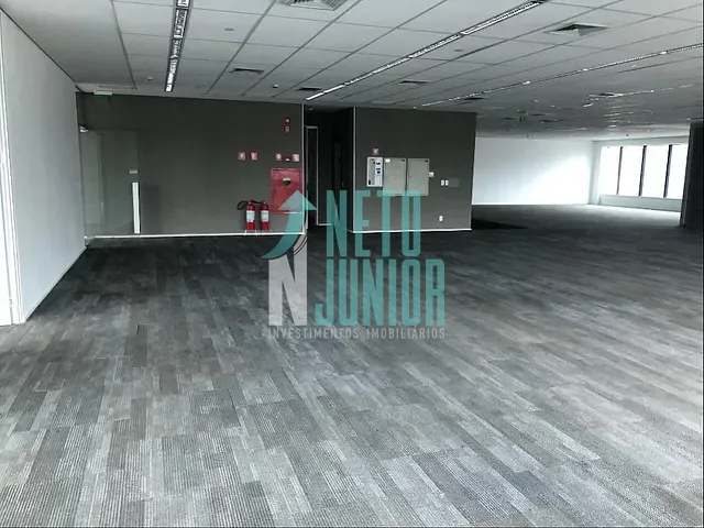 Conjunto com 565m², para alugar, no bairro Itaim Bibi em São Paulo