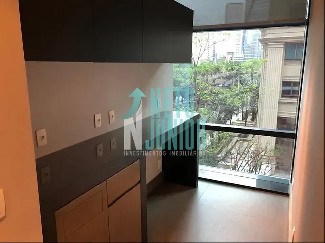 Conjunto com 471m², à venda ou para alugar, no bairro Vila Nova Conceição em São Paulo