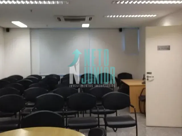 Conjunto com 120m², à venda, no bairro Pinheiros em São Paulo
