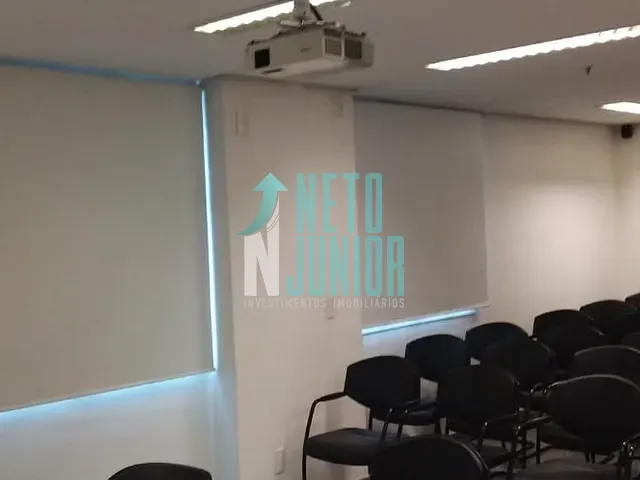 Conjunto com 120m², à venda, no bairro Pinheiros em São Paulo
