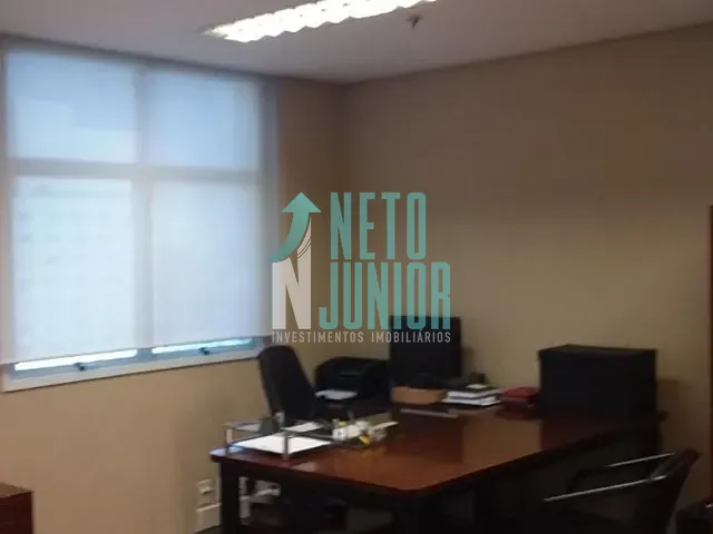 Conjunto com 180m², à venda ou para alugar, no bairro Pinheiros em São Paulo