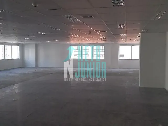 Conjunto com 1323m², para alugar, no bairro Bela Vista em São Paulo