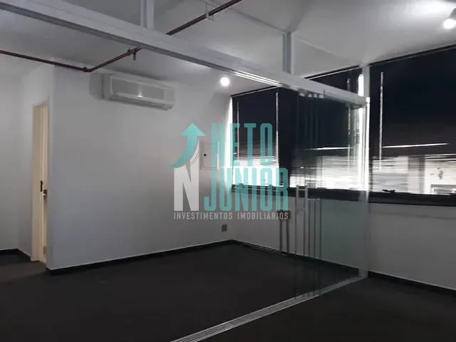 Conjunto com 37m², à venda ou para alugar, no bairro Vila Olímpia em São Paulo
