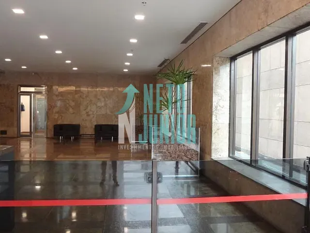 Conjunto com 180m², à venda, no bairro Itaim Bibi em São Paulo