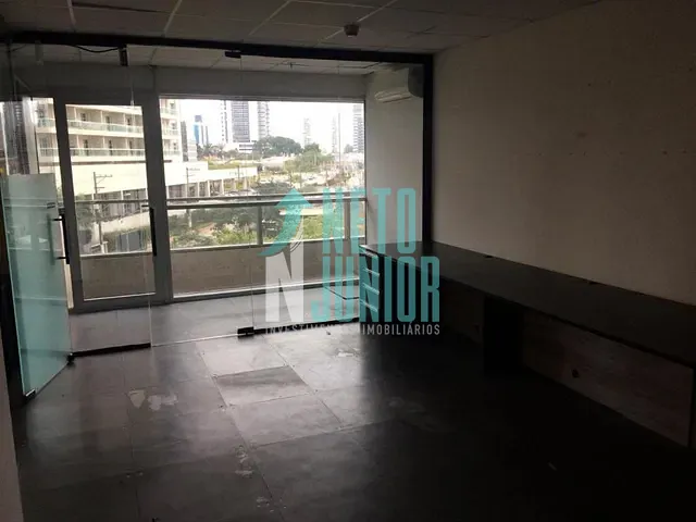 Conjunto com 120m², para alugar, no bairro Vila Almeida em São Paulo
