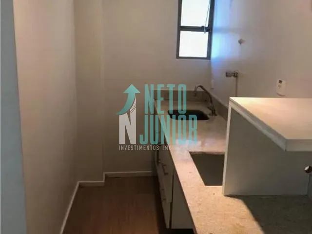 Conjunto com 211m², para alugar, no bairro Jardim Paulistano em São Paulo