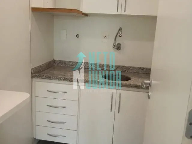 Conjunto com 196m², à venda ou para alugar, no bairro Vila Olímpia em São Paulo