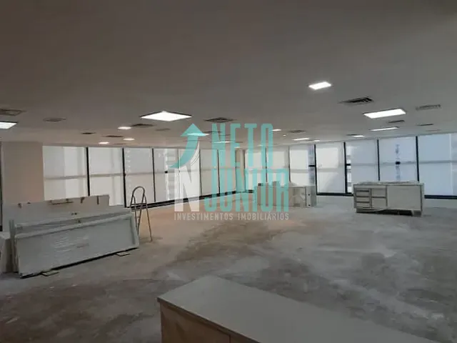 Conjunto com 162m², para alugar, no bairro Vila Olímpia em São Paulo