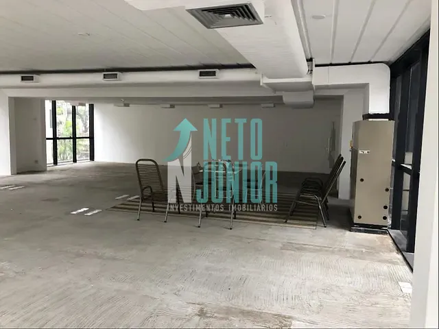 Conjunto com 184m², para alugar, no bairro Vila Olímpia em São Paulo