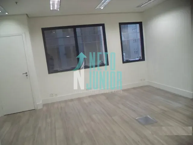 Conjunto com 37m², para alugar, no bairro Itaim Bibi em São Paulo