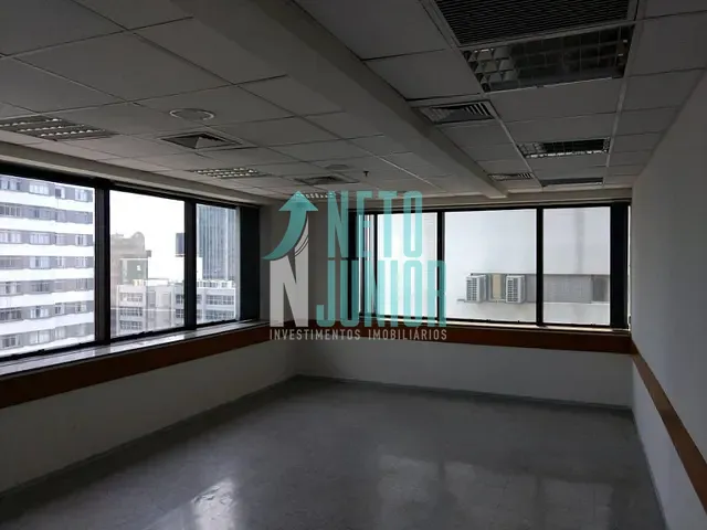 Conjunto com 411m², à venda, no bairro Bela Vista em São Paulo