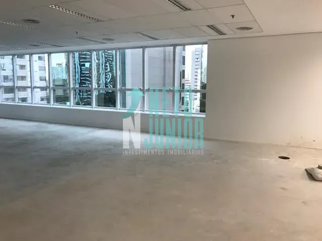 Conjunto com 110m², à venda ou para alugar, no bairro Cidade Monções em São Paulo