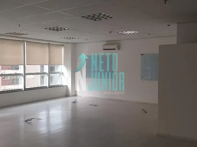 Conjunto com 198m², para alugar, no bairro Vila Olímpia em São Paulo