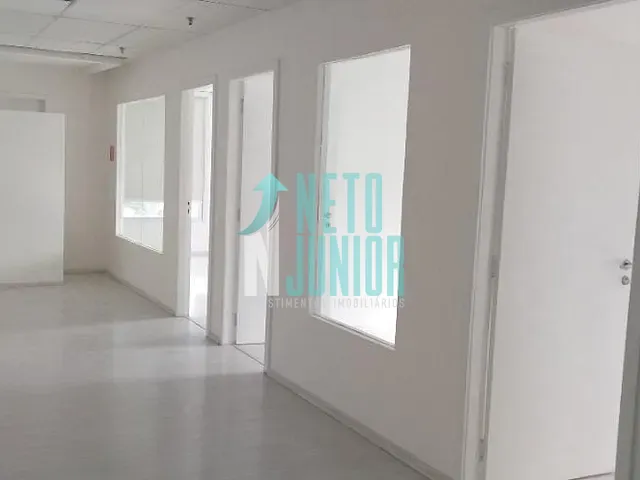 Conjunto com 198m², para alugar, no bairro Vila Olímpia em São Paulo